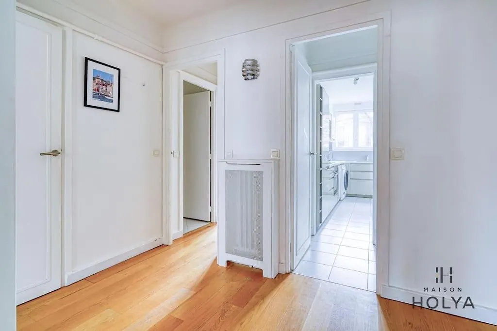 Le Veritable - Proche Porte Maillot - 378B Paris